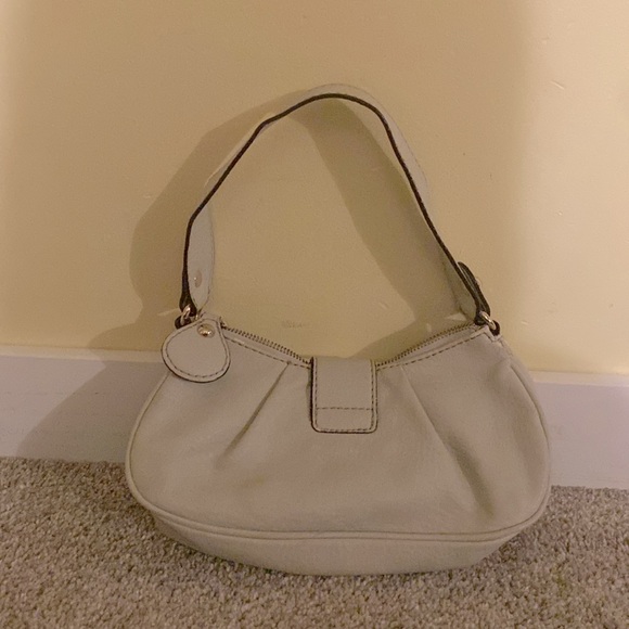 Beige Guess clutch purse - Picture 2 of 2